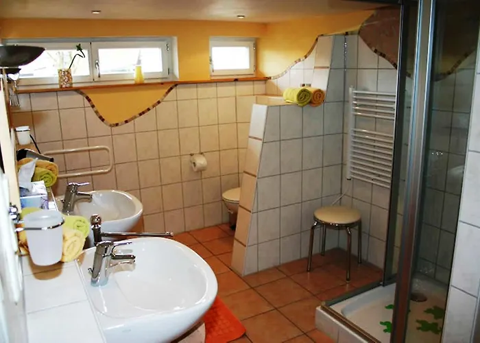 مزرعة للإقامة Bauernhof Heist Langen-Brombach